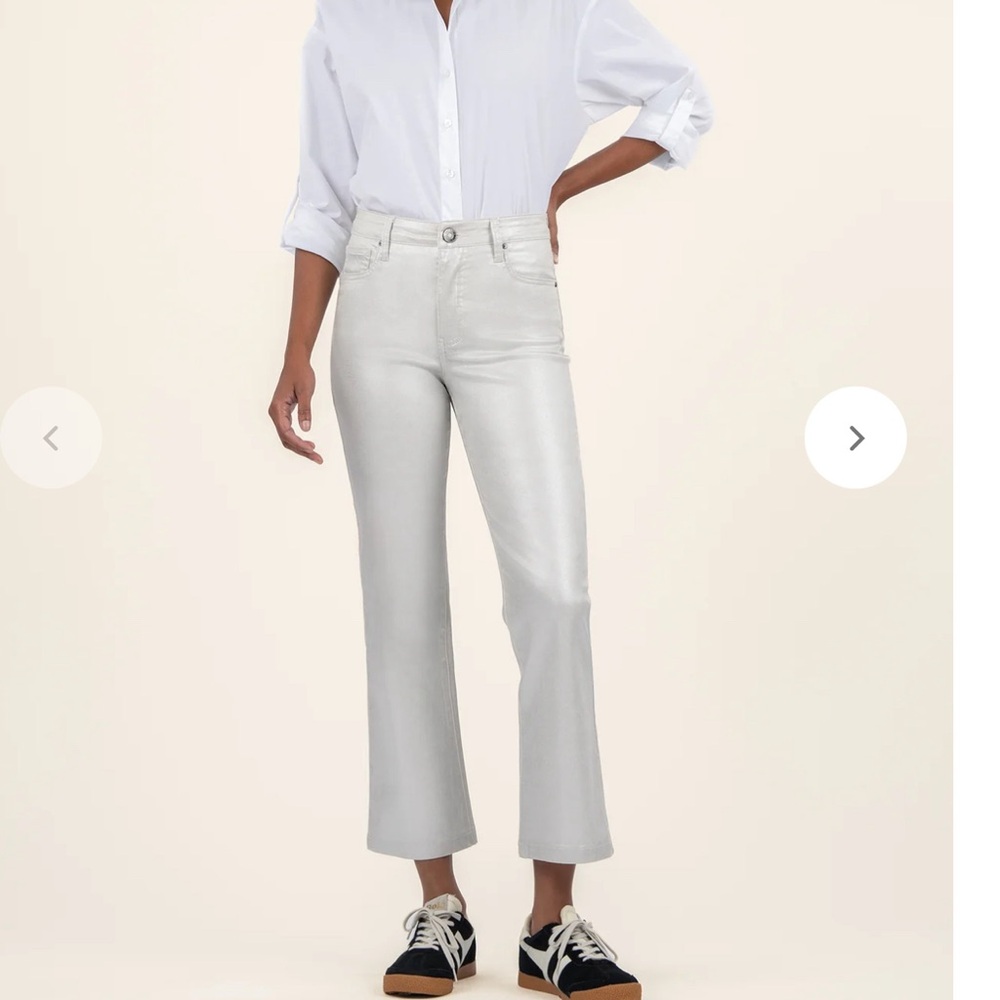 NWT KUT from the Kloth Kelsey coated high rise ankle flare sz 0 light silver
